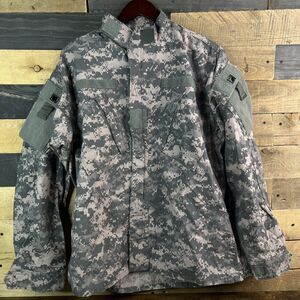US Military ACU FR Digital Camo Insect Repellent Jacket Medium Regular